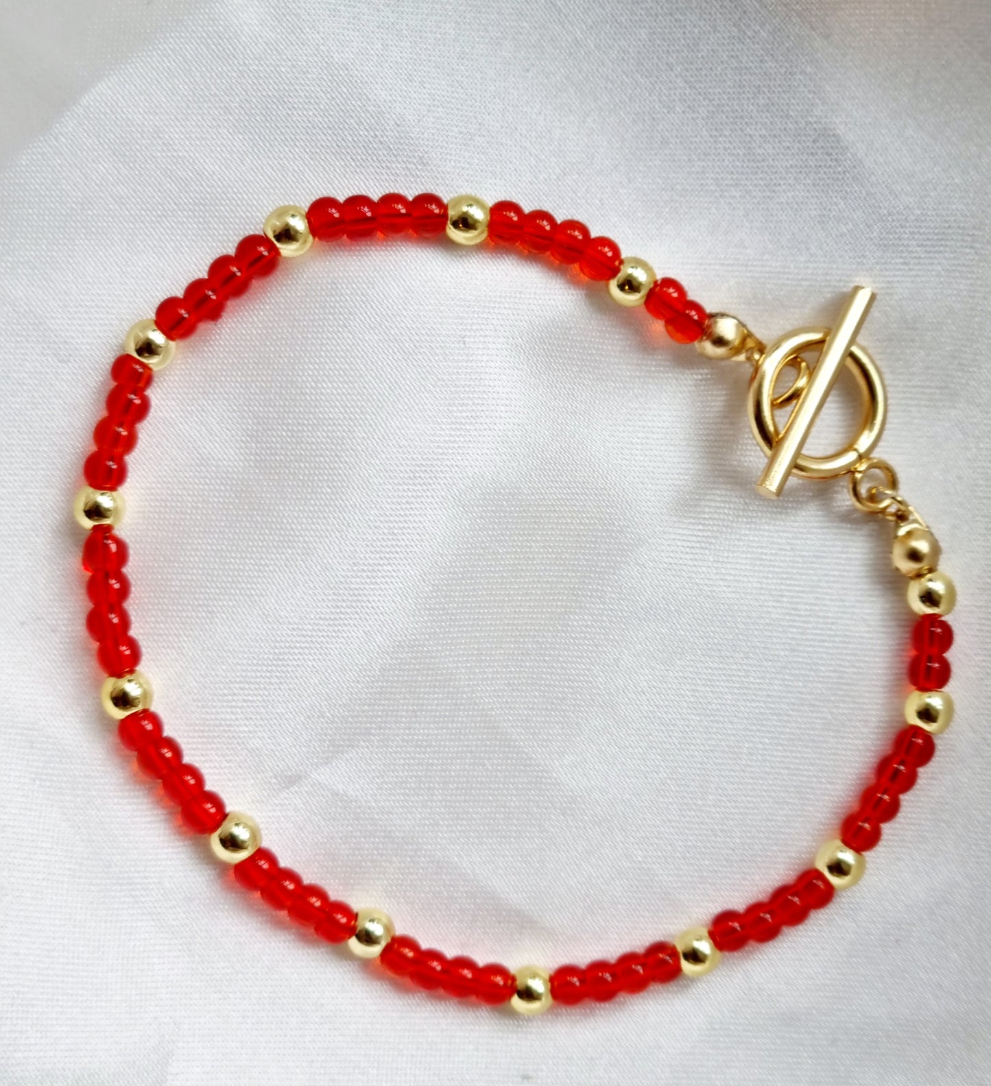 Scarlet Grace Bracelet - Confidence Collection